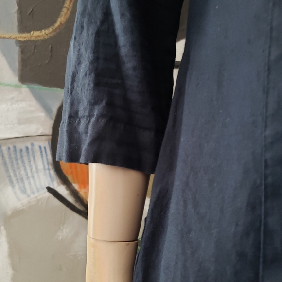 Malvin | Linen V-Neck Tunic - Picture 7 of 8